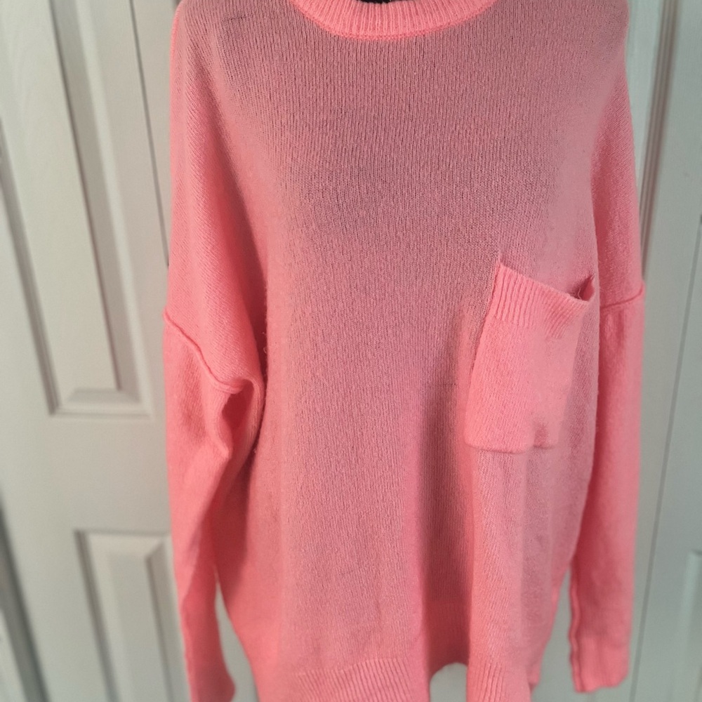 Zenana Outfitters Soft Pink Crew Neck Sweater